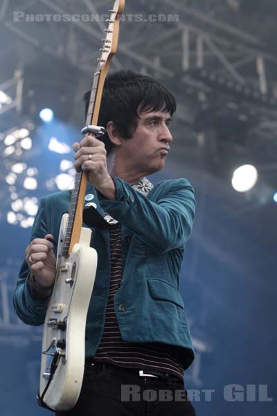 JOHNNY MARR - 2013-08-23 - SAINT CLOUD - Domaine National - Scene de l'Industrie - 